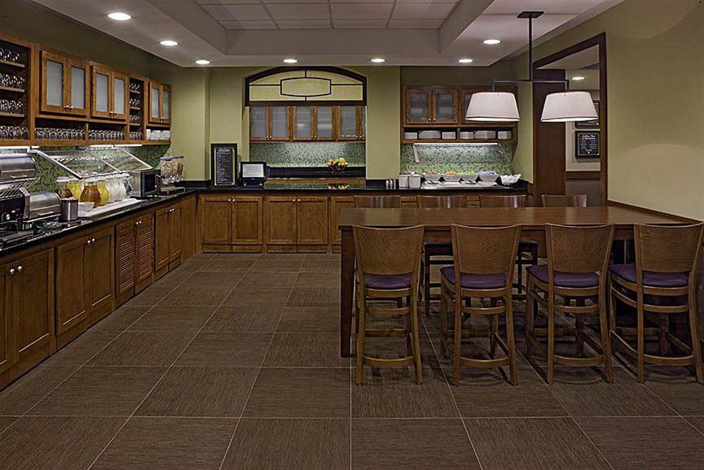 Hyatt Place Denver Airport Aurora Restaurant foto